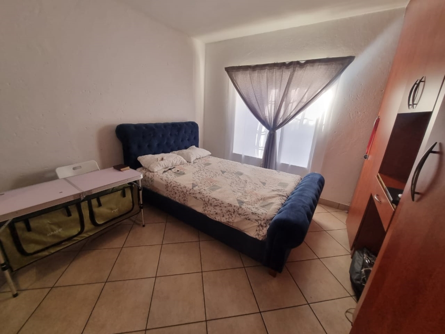 2 Bedroom Property for Sale in Waterval East North West